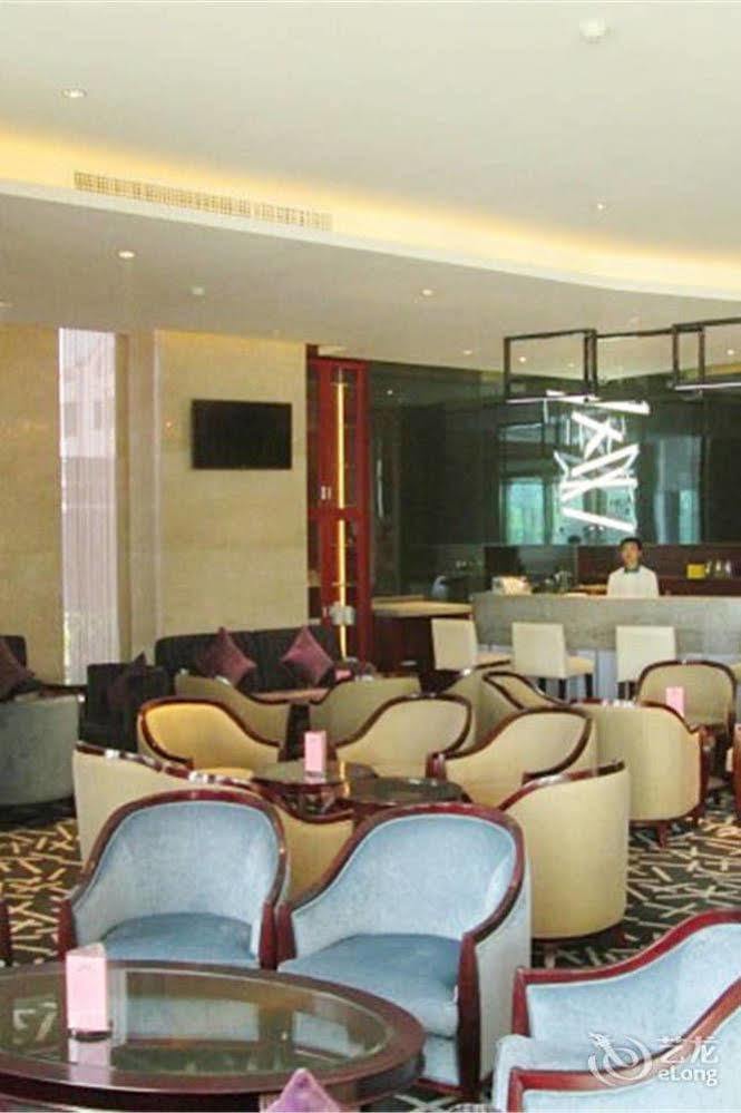Bavaria City Hotel เป๋ยไห่ ภายนอก รูปภาพ