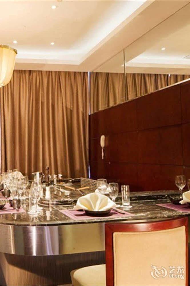 Bavaria City Hotel เป๋ยไห่ ภายนอก รูปภาพ