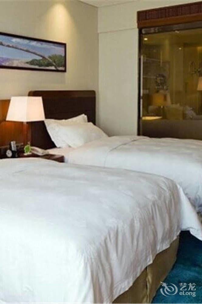 Bavaria City Hotel เป๋ยไห่ ภายนอก รูปภาพ
